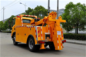 乌什高速路拖车费