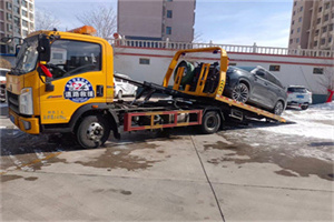 乌什救援拖车费用怎么算